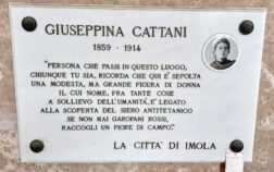 Cimitero_Piratello_di_imola_giuseppina_cattani